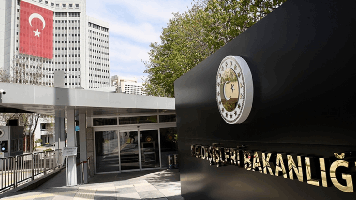 Türkiye’den İran’ın nükleer tesislerine ABD saldırısına... Felaket senaryosuna izin vermeyiz