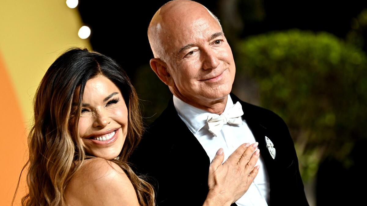 Protestolar sonuç verdi... Jeff Bezos&#039;un Venedik&#039;teki düğün adresi değişti