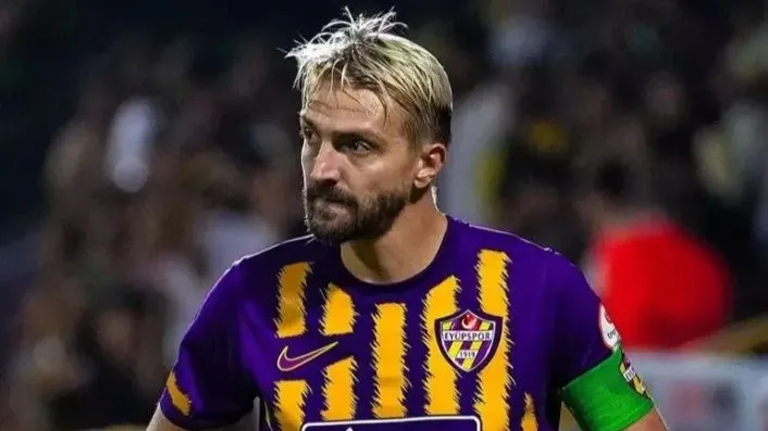 Caner Erkin Kocaelispor’la anlaştı: Süper Lig’de yeni bir sayfa açılıyor