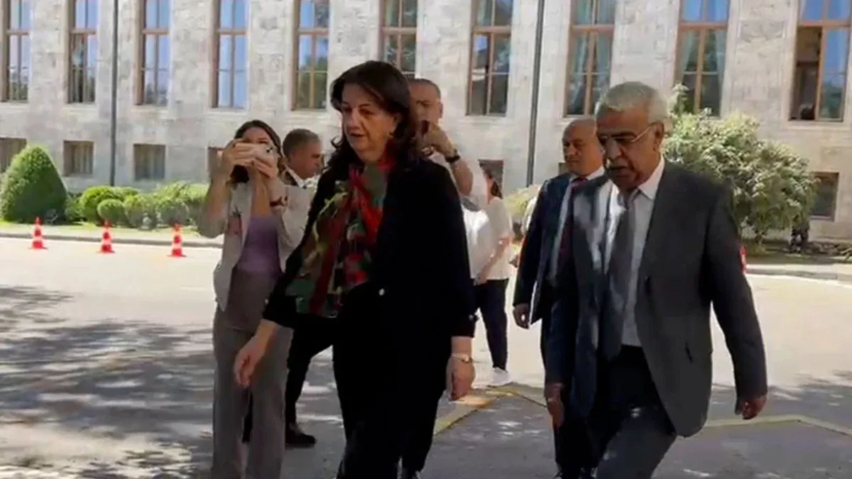 Numan Kurtulmuş DEM Parti İmralı heyetini kabul etti: İlk resmi temas gerçekleşti