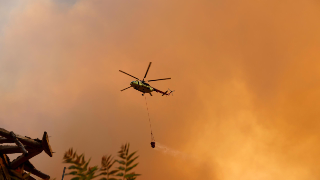 Sakarya’dan Bilecik’e sıçrayan yangın! Köyler tahliye ediliyor