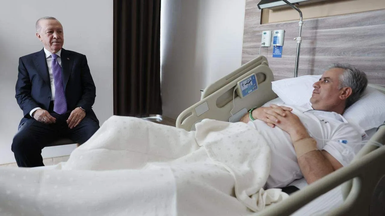 Erdoğan’dan Hasan Basri Yalçın’a geçmiş olsun ziyareti