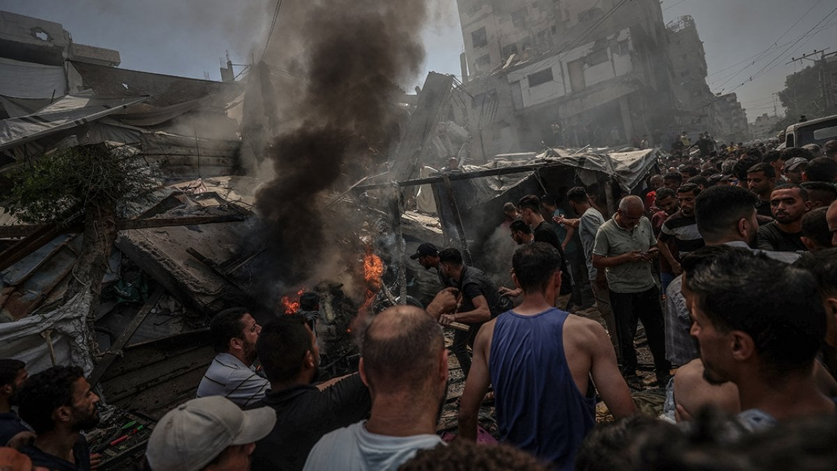 İsrail Gazze’de yardım bekleyenleri vurdu: 60 Filistinli hayatını kaybetti