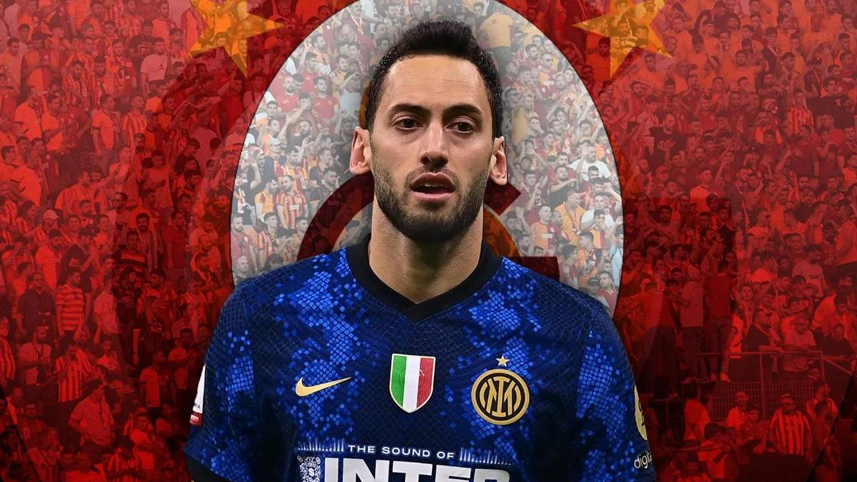 Hakan Çalhanoğlu’ndan Galatasaray’ı ayağa kaldıran paylaşım
