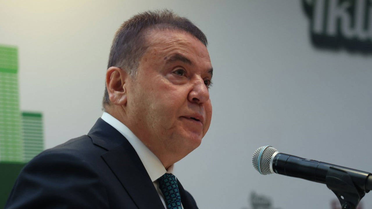 Flaş son dakika... Muhittin Böcek apar topar hastaneye kaldırıldı