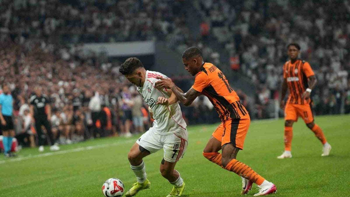 Beşiktaş 2-4 Shakhtar Donetsk... Kartal evinde avantajı kaybetti