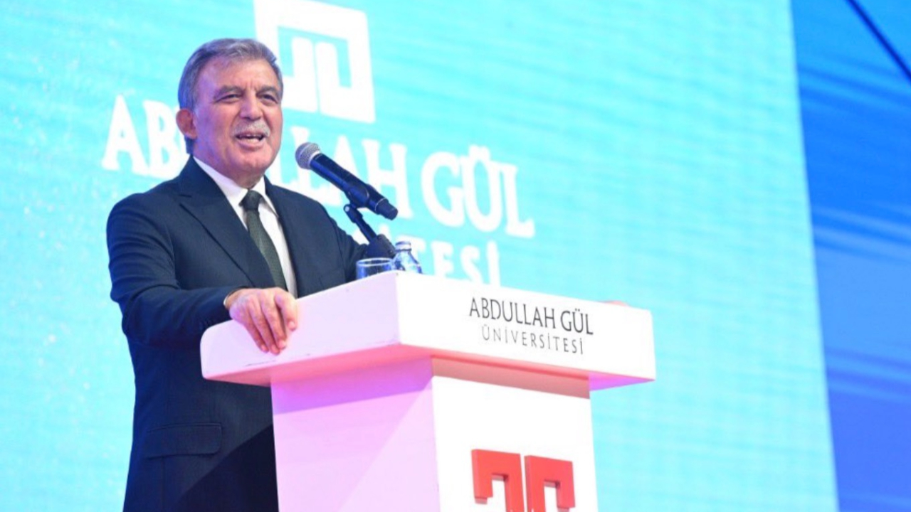Abdullah Gül: Her zaman erdemli olun ve değişime ayak uydurun