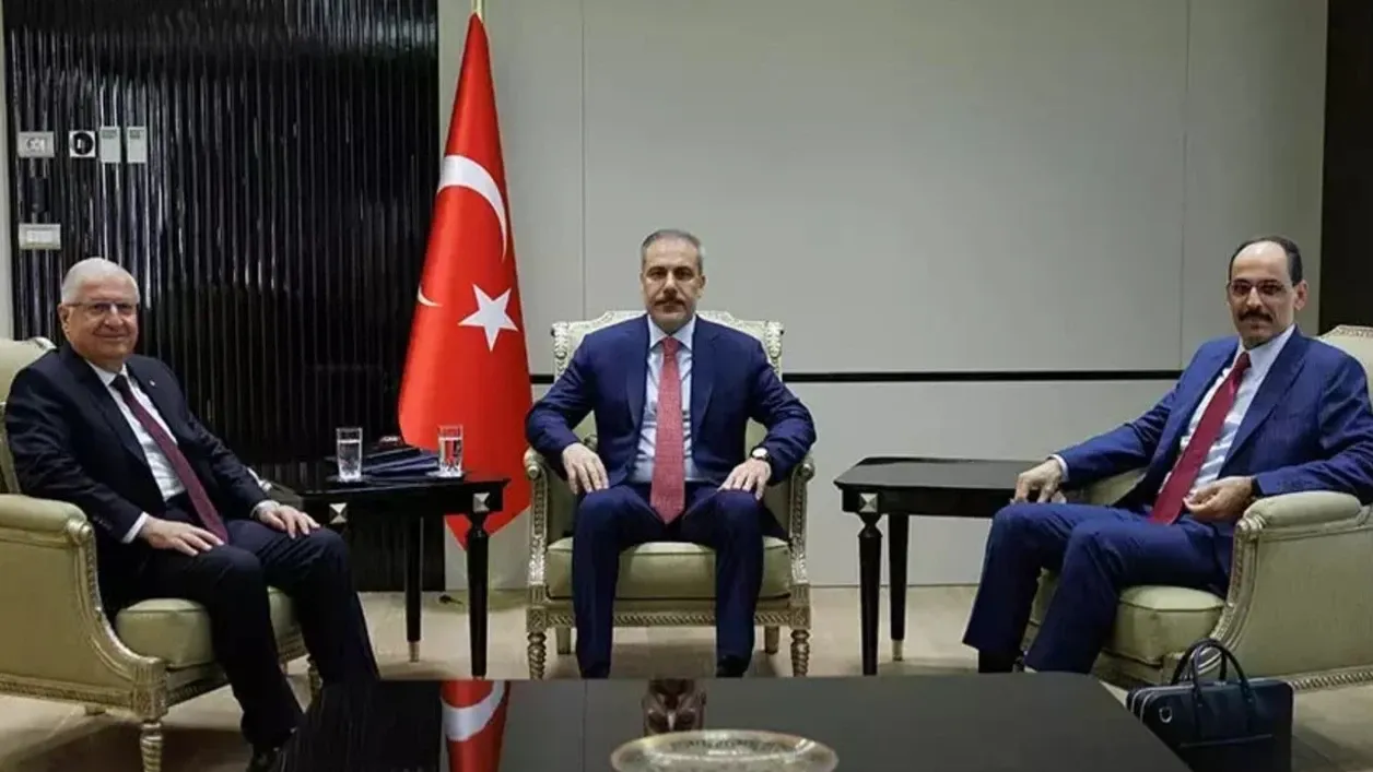 Dışişleri&#039;nde kritik zirve: Fidan, Güler ve Kalın bir araya geldi