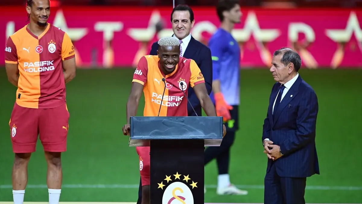 Osimhen&#039;in ilk sözleri: Merhaba Galatasaray