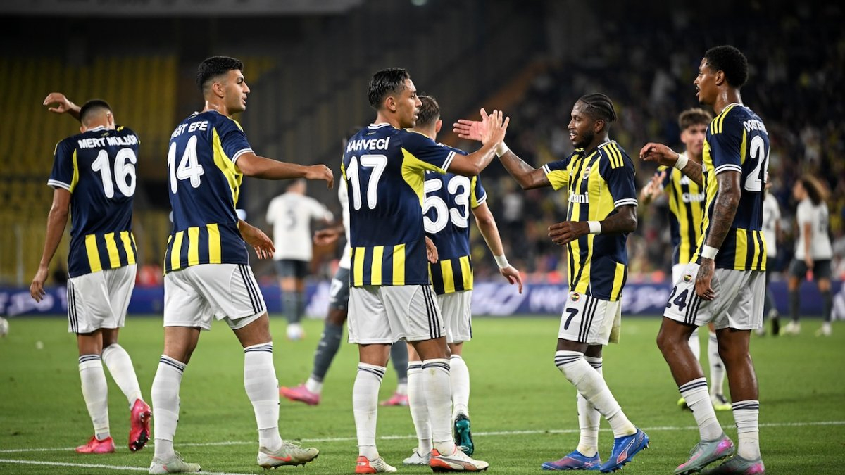 Fenerbahçe Şampiyonlar Ligi için sahada: Feyenoord ile kritik rövanş