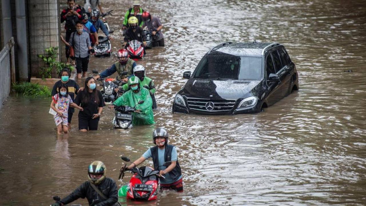 Endonezya felaketi yaşıyor! Onlarca ölü, yüzlerce kayıp