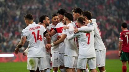 Nefesler tutuldu! İşte Montella'nın İspanya kadrosu