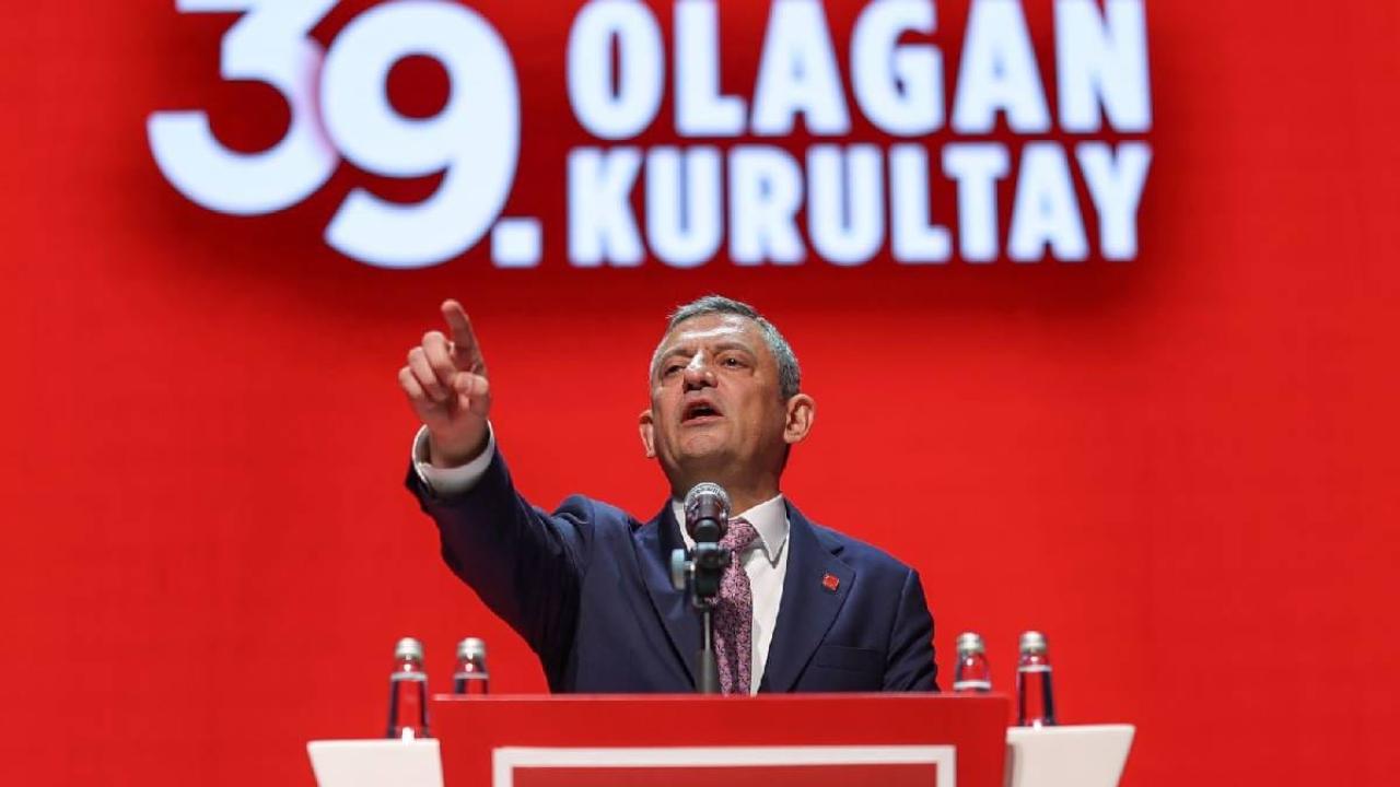 Özel kurultaydan seslendi: Eğer CHP arınacaksa