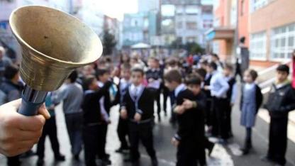 20 milyon öğrenci için tatil bitti! Yarıyıl takvimi işlemeye başlıyor