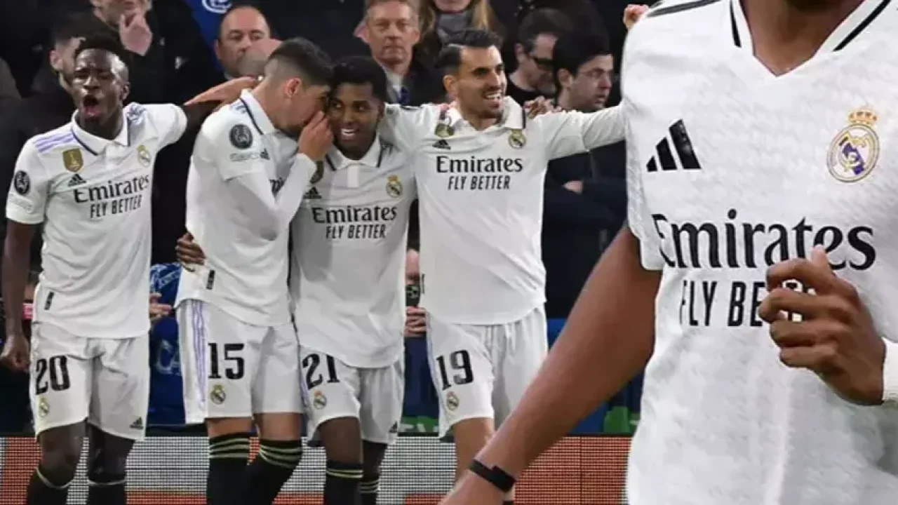 Real Madrid&#039;den Galatasaray&#039;a... Bir dünya yıldızı daha geliyor!