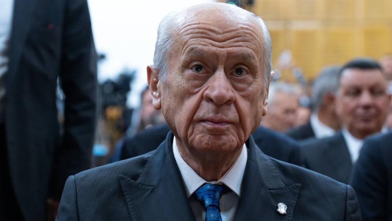 Bahçeli: Süreci yaralayan bedelini öder, darbe iddiaları da fasa fiso