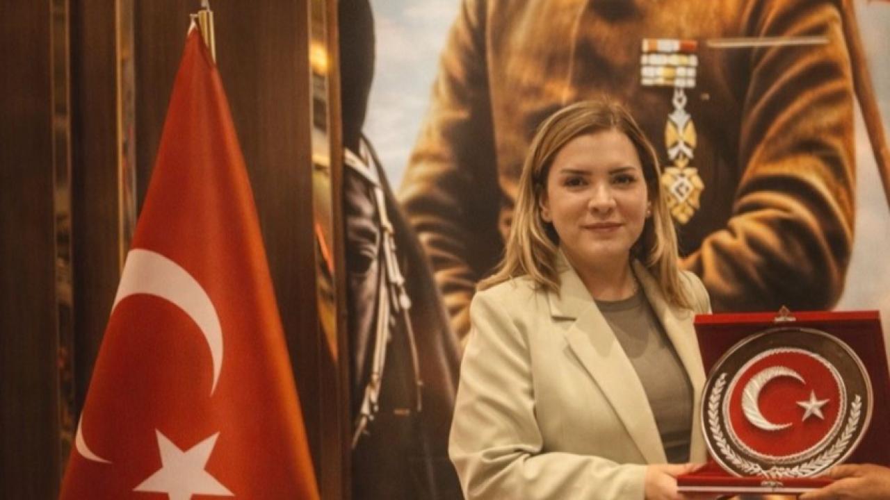 Bir ekran, bir sofra, bir aile: Türk kültürünün sessiz ama güçlü dili