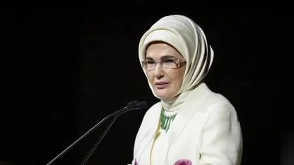 Emine Erdoğan'dan Regaip Kandili'nde iyilik ve kardeşlik çağrısı
