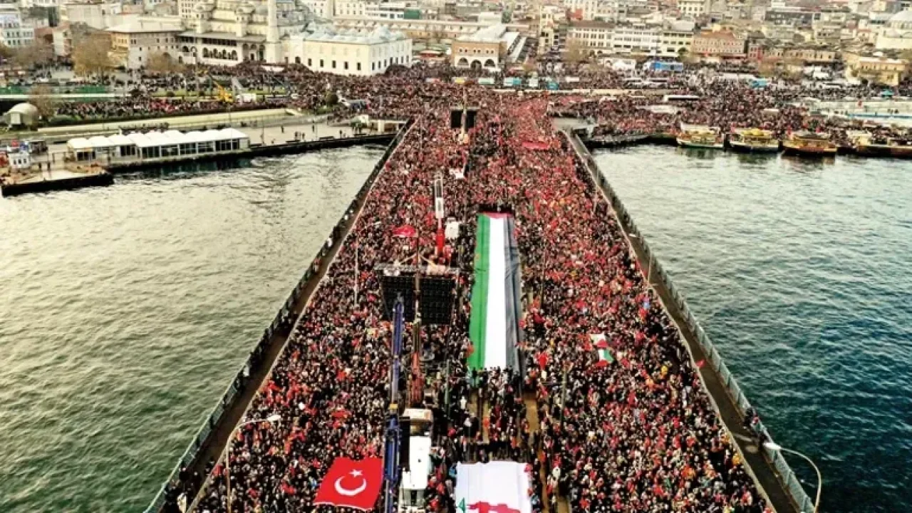 Gazze için sessiz kalmıyoruz: 1 Ocak’ta Galata Köprüsü'ndeyiz