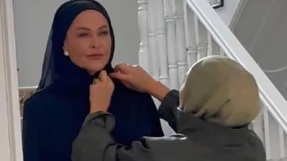 Hülya Avşar yıllar sonra ekranlara böyle dönüyor