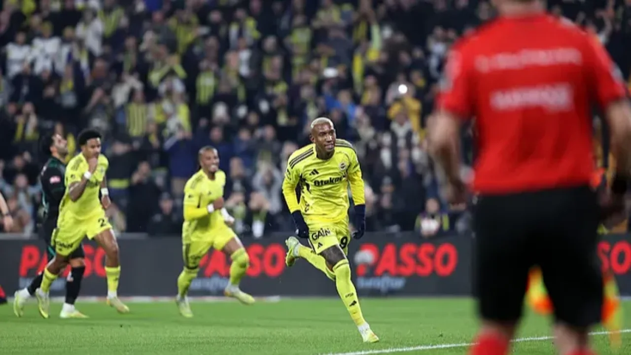 Talisca Fenerbahçe'den ayrılıyor mu?