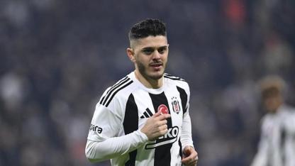 Trabzonspor Beşiktaş'ın yıldızı Rashica için devrede