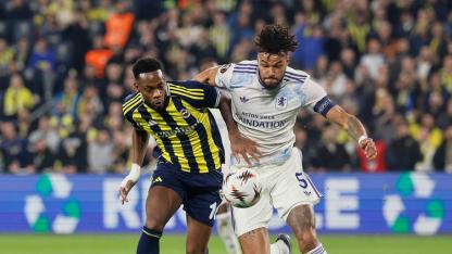 Fenerbahçe evinde Aston Villa'ya 1-0 mağlup oldu! Avrupa Ligi'nde işler zorlaştı
