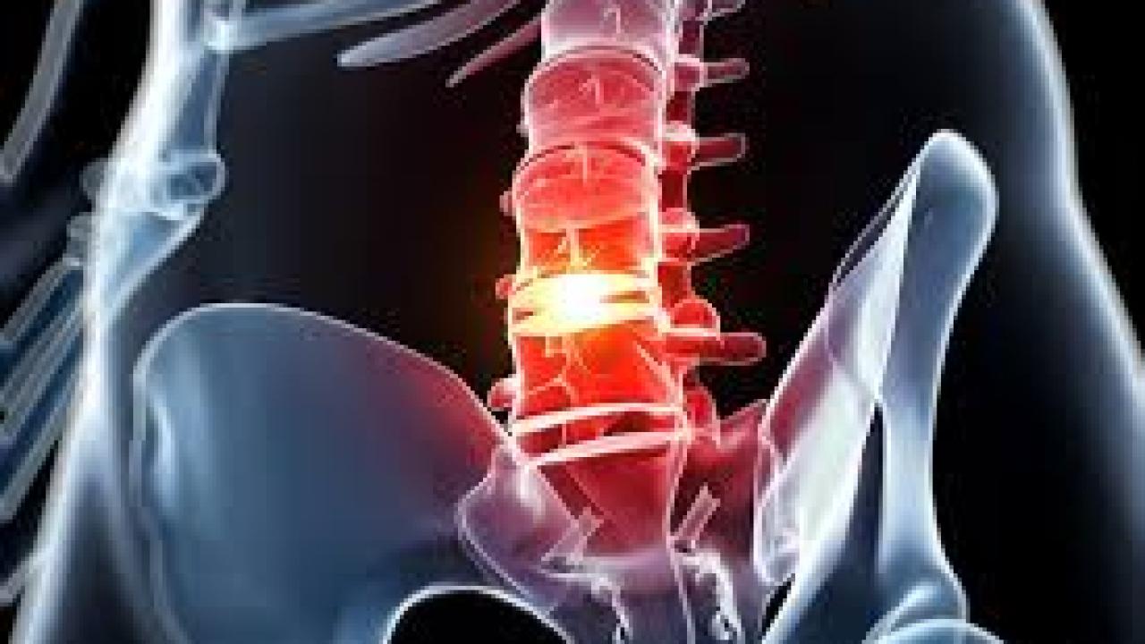 "Hocam MR'ıma bakar mısınız, ameliyatlık mı? Konuşmamız gereken şeyler var!