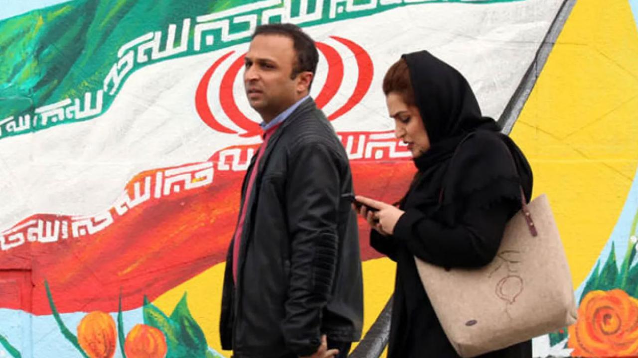 İran'da internet kısıtlamaları kaldırılıyor! Üç aşamalı plan devreye giriyor