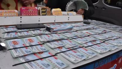 Piyangoda büyük ikramiye 3 çeyrek bilete çıktı