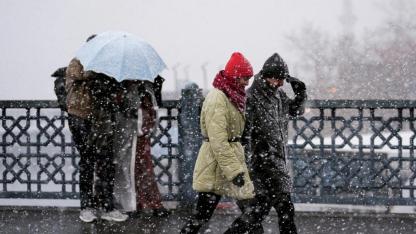 İstanbul'da kar yağışı ne zaman bitecek? AKOM'dan vatandaşları rahatlatan açıklama geldi