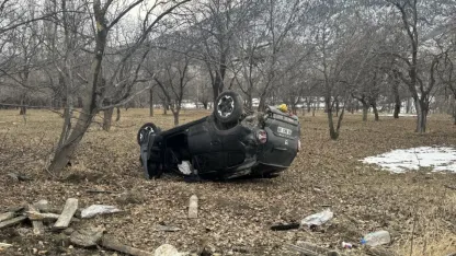 Erzurum'da SUV tipi aracın devrildiği kazada 2 kişi yaralandı