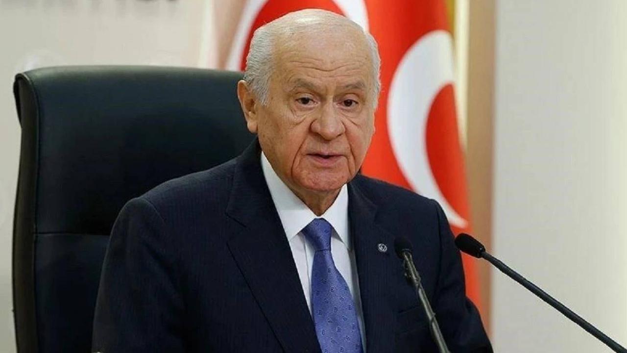 Bahçeli'den cumhurbaşkanlığı hükümet sistemi için kritik çağrı!