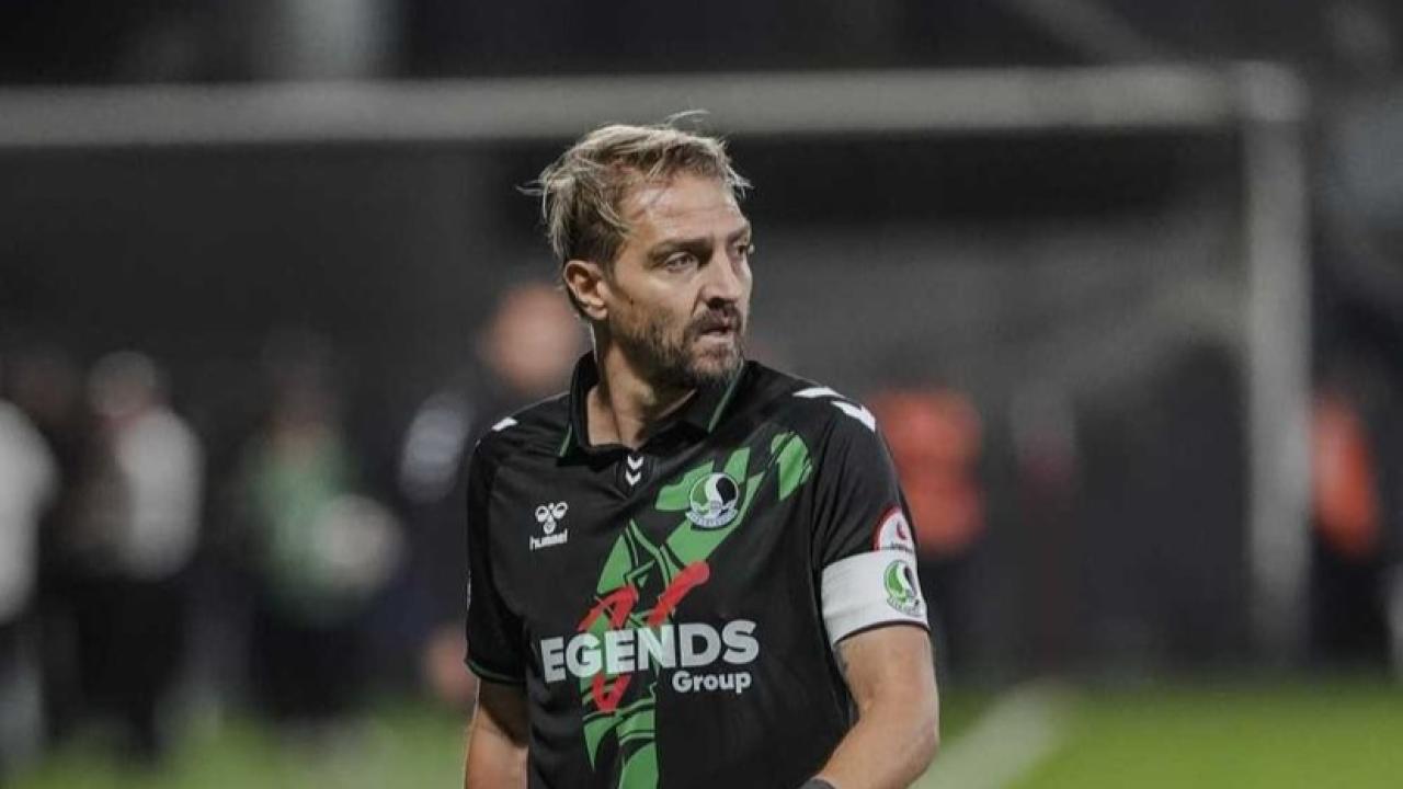 Caner Erkin Sakaryaspor'dan neden gönderildi?