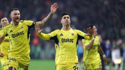 Fenerbahçe Kocaelispor deplasmanından 2-0 galibiyetle döndü