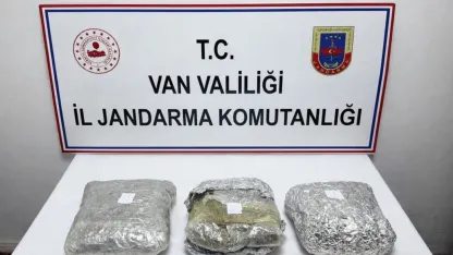 Van'da 4 kilo 60 gram uyuşturucu ele geçirildi