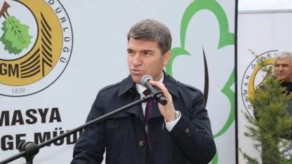 Amasya'da Orman Haftası'nda fidanlar toprakla buluştu