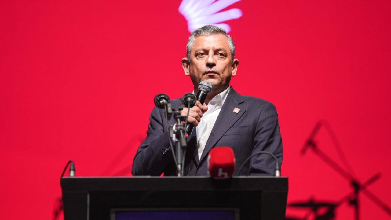 CHP Genel Başkan Özel, "Benim Adım Özgürlük 'Sanatın, Sözün ve Özgürlüğün Buluşması'" programına katıldı: