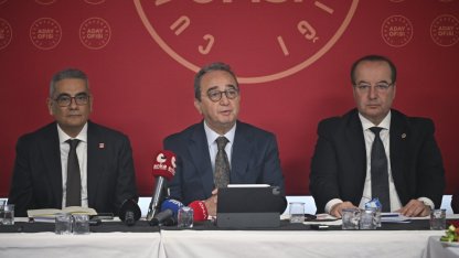 CHP'li Tezcan, basın toplantısı düzenledi: