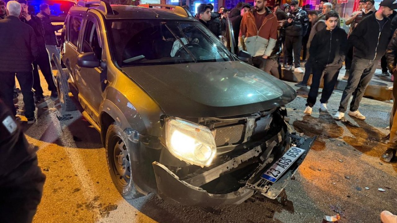 Elazığ'da otomobil ile SUV tipi araç çarpıştı, 3 kişi yaralandı