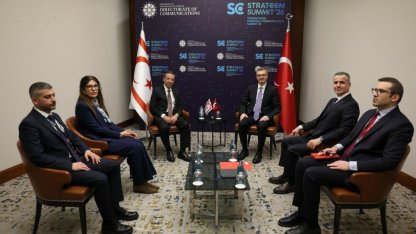 İletişim Başkanı Duran, KKTC Dışişleri Bakanı Ertuğruloğlu ile bir araya geldi