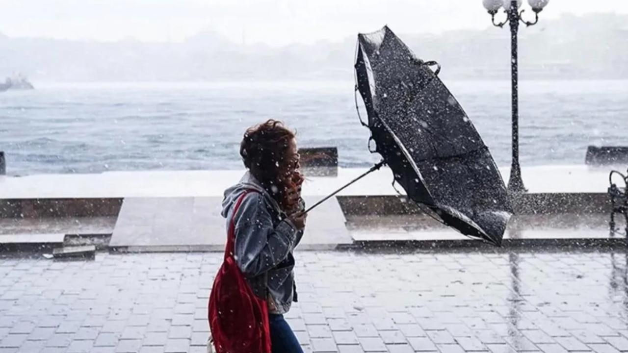 İstanbul'da poyraz alarmı! Meteoroloji ve AKOM'dan arka arkaya uyarılar geldi
