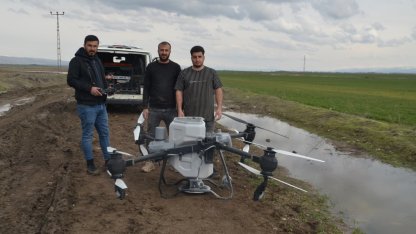 Muş'ta buğday tarlaları zirai insansız hava araçlarıyla gübreleniyor
