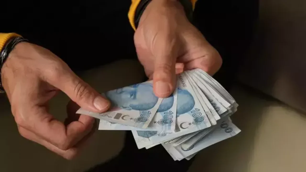 Odalar, borsalar ve "Bizim Uşaklar": Liyakat nerede kaldı?