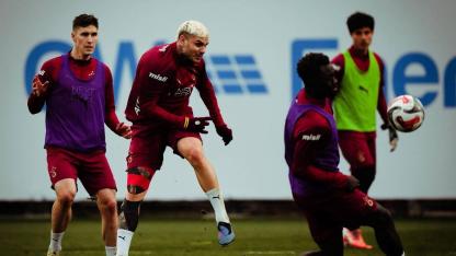 Galatasaray'a derbi öncesi üçlü müjde! Sallai, Yunus Akgün ve Icardi...