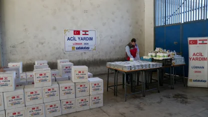 Sadakataşı, Lübnan'da çok sayıda yerinden edilmiş aileye insani yardım ulaştırdı