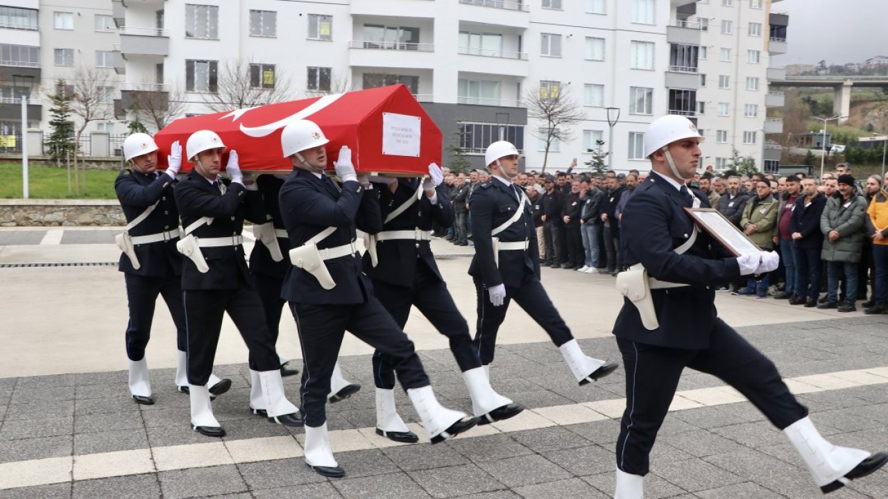 Trabzon'da kalp krizi geçiren polis memuru hayatını kaybetti