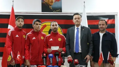 AK Partili Hatipoğlu’ndan 2. Lig hedefindeki Eskişehirspor’a 5 milyon lira prim desteği