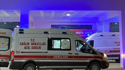 Afyonkarahisar'da bir tır sürücüsü korkunç kazada ağır yaralandı