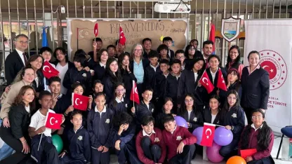 Kolombiya’da 23 Nisan Ulusal Egemenlik ve Çocuk Bayramı kutlamaları gerçekleştirildi.